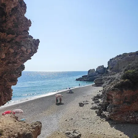 ゲストハウス Siempre Viva 3*