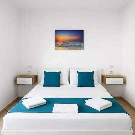 Siempre Viva ゲストハウス Dhërmi