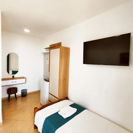 Siempre Viva Gasthuis Dhërmi