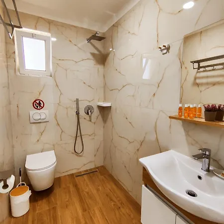 Gæstehus Siempre Viva Dhërmi